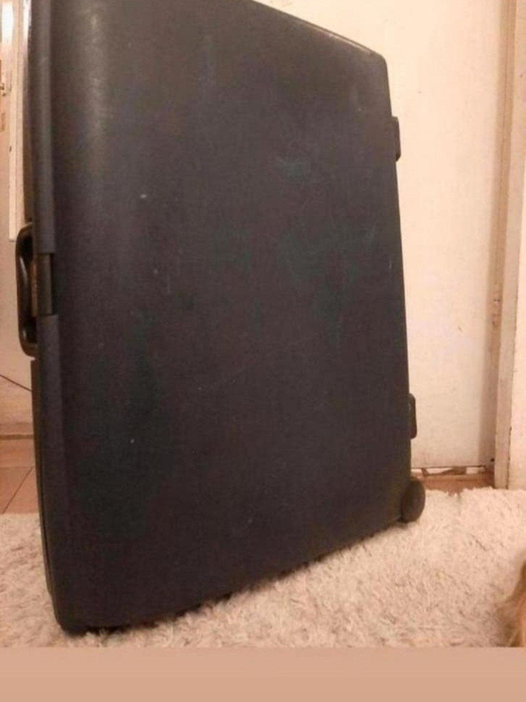 Te koop, 3kleur Charlton merk reiskoffer/Baggage., Ophalen, Hard kunststof, Slot