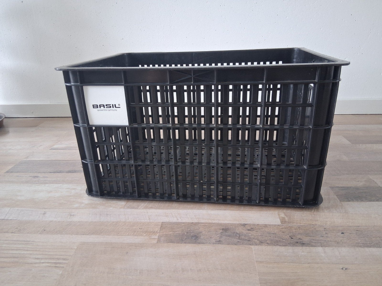 Basil fiets krat zwart, Ophalen