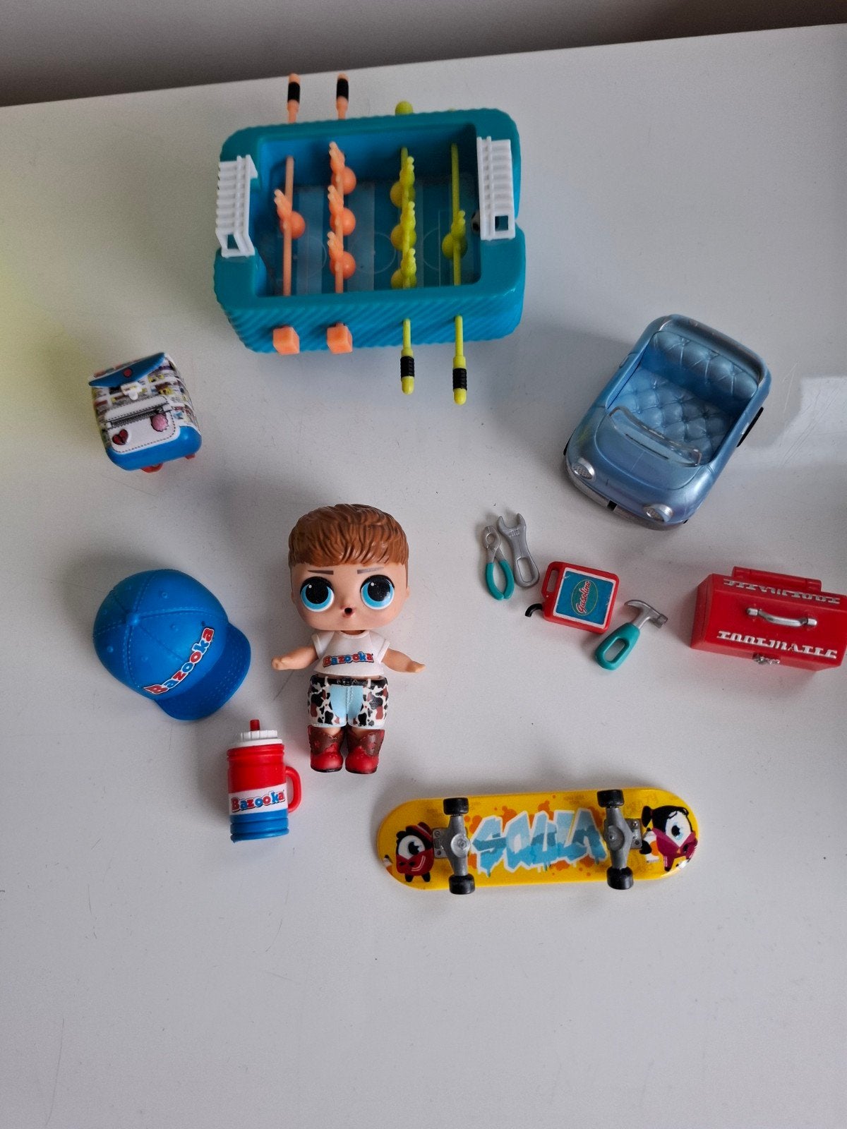 lol surprise pop jonge met voetbaltafel auto accessoires, Ophalen of Verzenden, Zo goed als nieuw