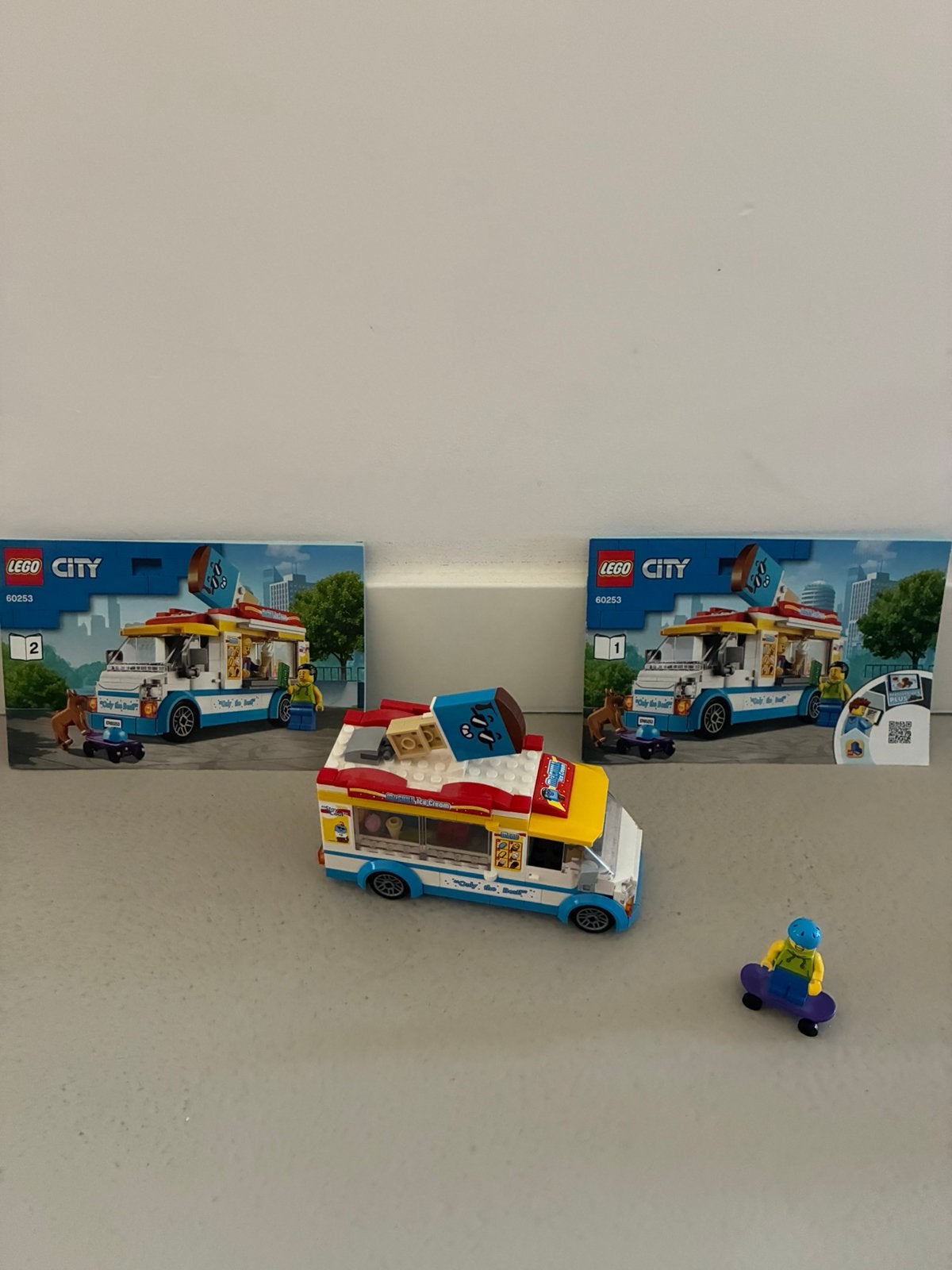 Lego city 60253 ice cream truck, City, Lego, Ophalen of Verzenden, Zo goed als nieuw
