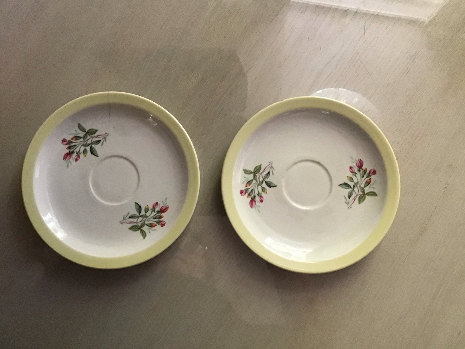 2 Petrus Regout Royal Sphinx schoteltjes met bloemmotief, Ophalen of Verzenden