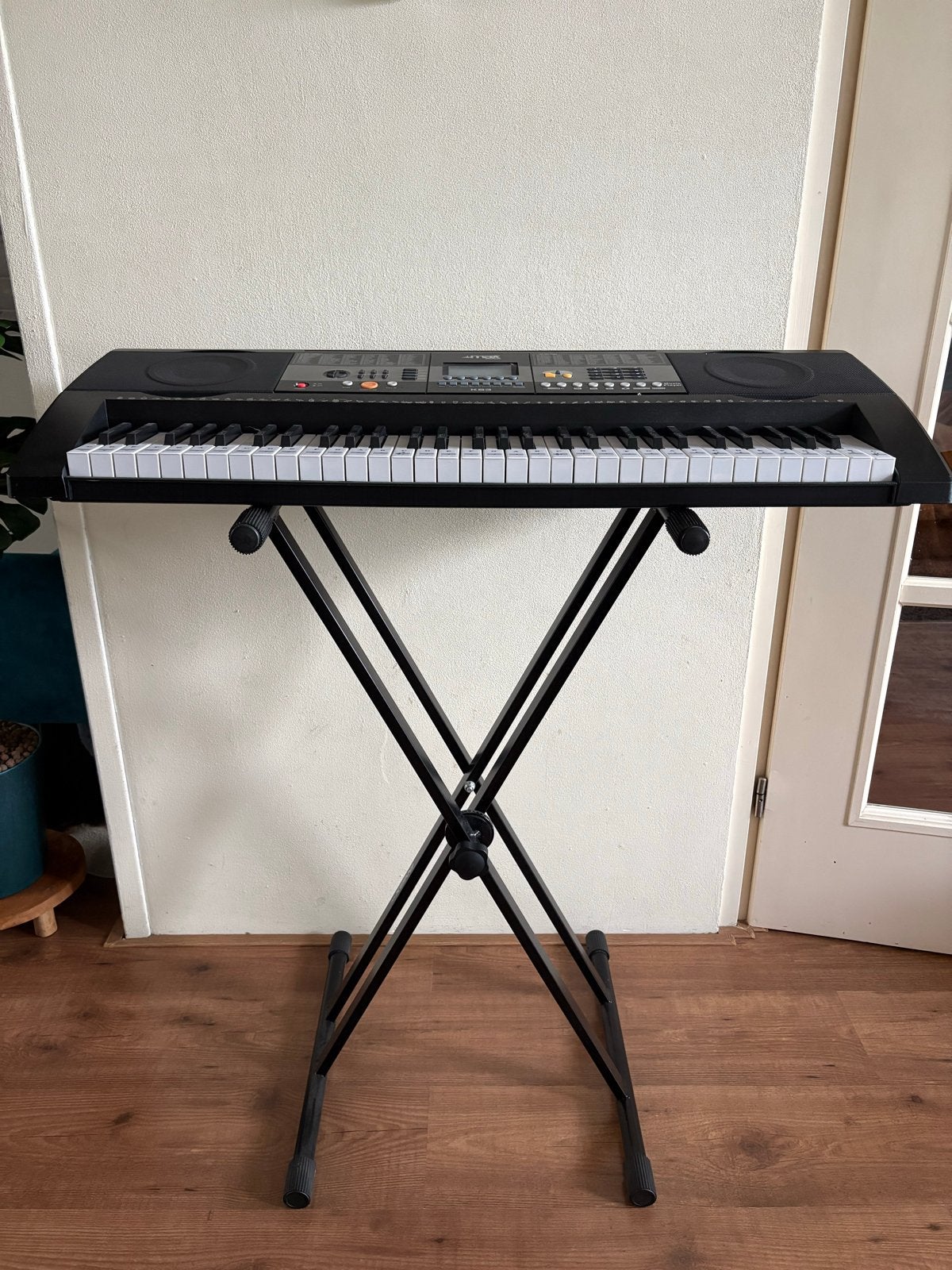 Te koop: Max Music KB3 Keyboard met standaard en koptelefoon, Overige merken, 61 toetsen, Ophalen of Verzenden, Zo goed als nieuw