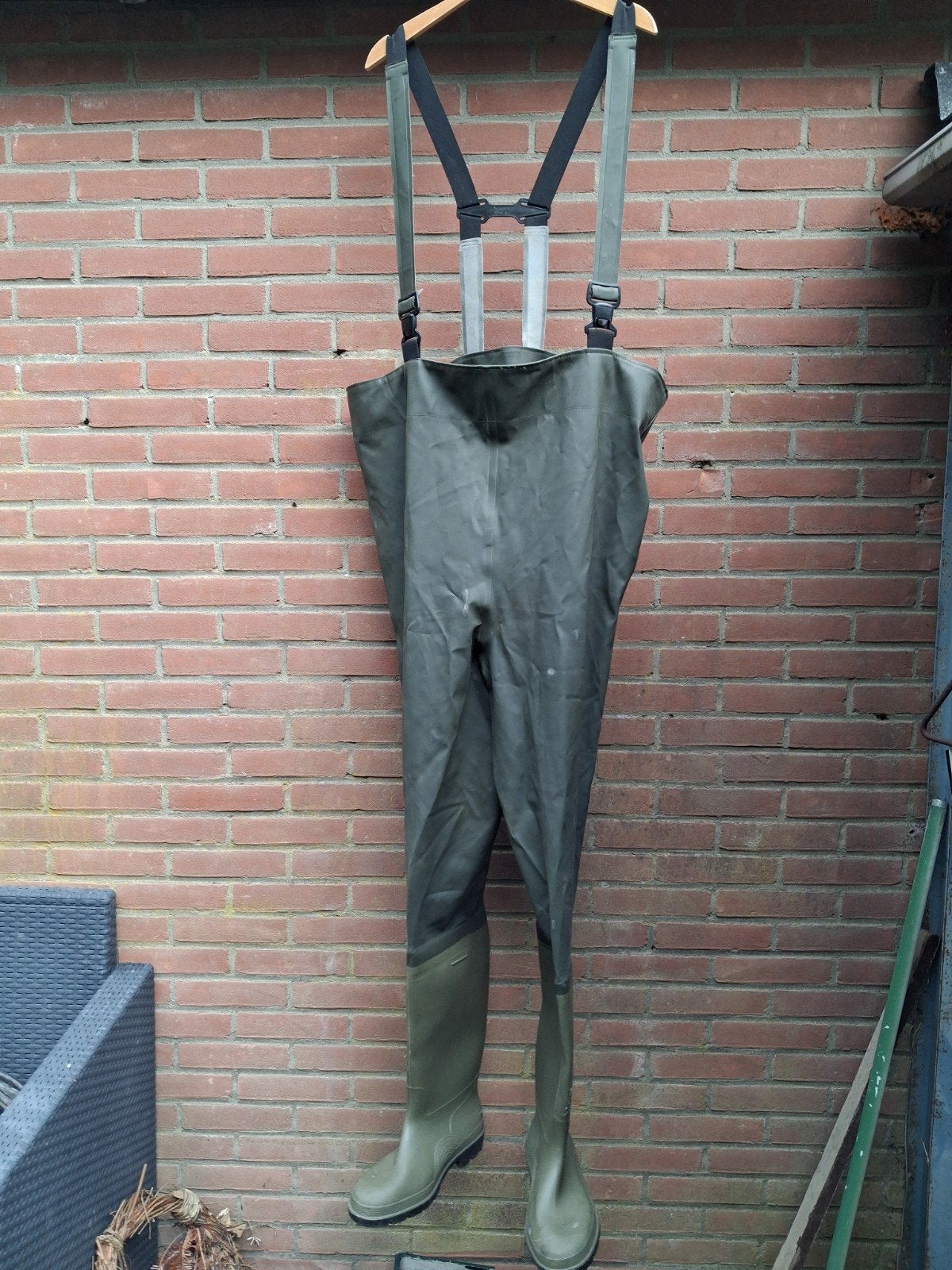waadpak, Ophalen, Kleding