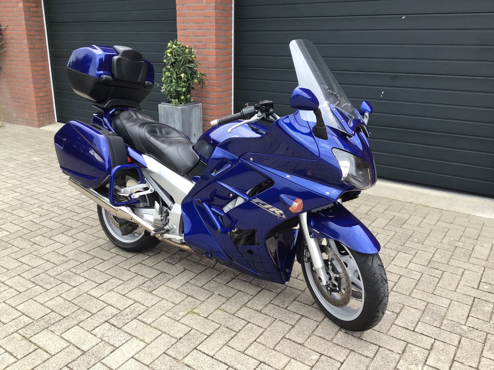Prachtige blauwe Yamaha FJR Prijs €2875,00, Motoren, Particulier, Toermotor