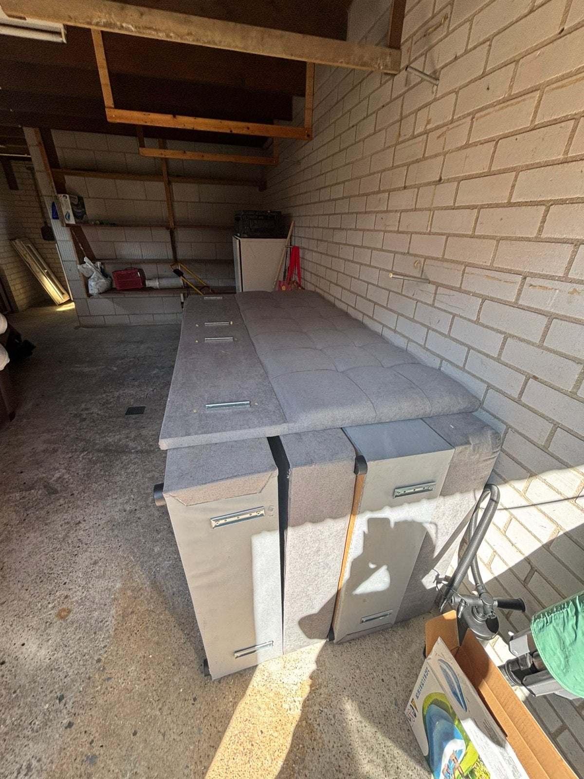 Tweepersoons bed met opslagbox, Ophalen, Gebruikt, Kunststof, Overige typen