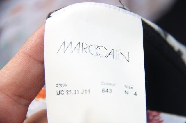 Jurk zwart/ ecru Marccain mt N4 (M-40) Vaste prijs AANBIEDI, Kleding | Dames, Maat 38/40 (M), Zwart, Ophalen of Verzenden, Zo goed als nieuw
