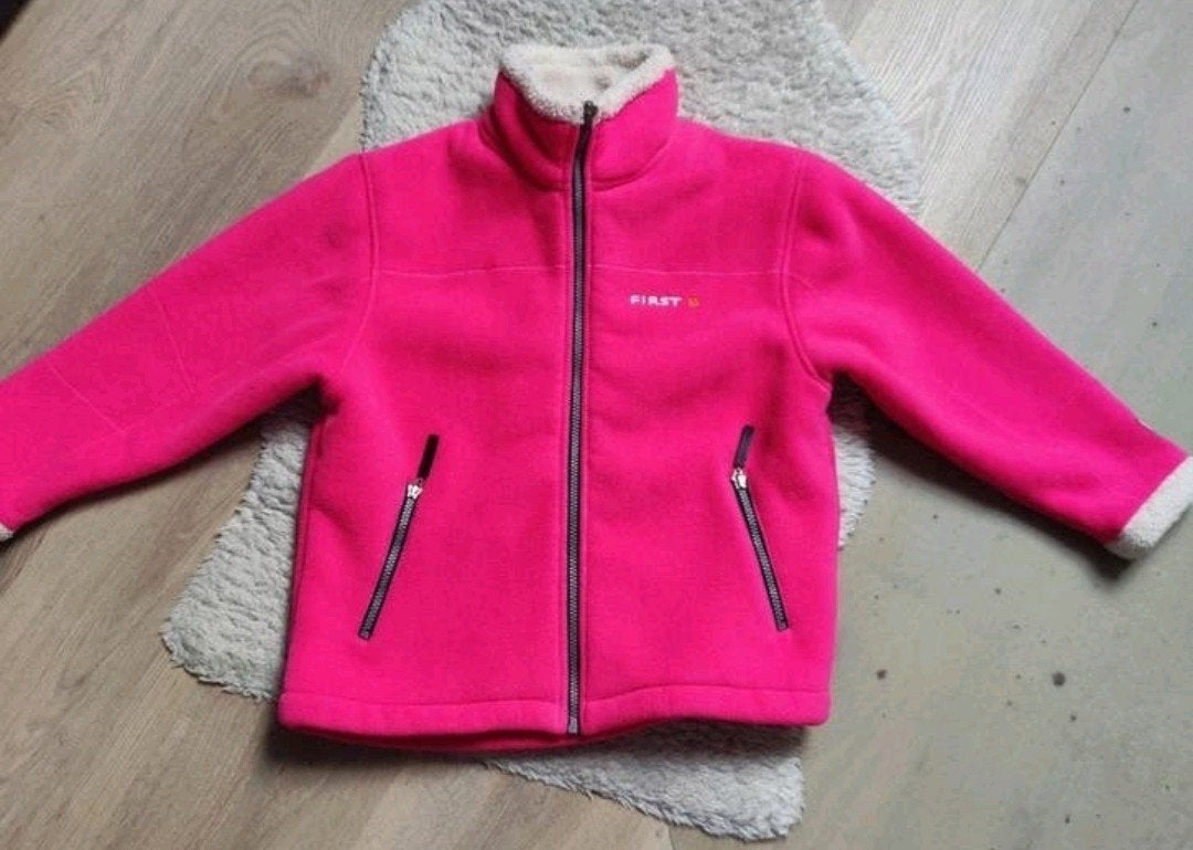 Zacht vest maat 140, Ophalen of Verzenden, Zo goed als nieuw, Meisje, Trui of Vest