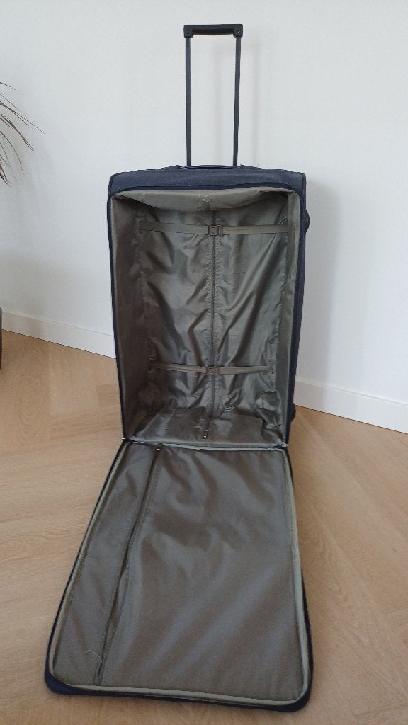 Grote reiskoffer, Ophalen, Wieltjes, Gebruikt, 45 tot 55 cm
