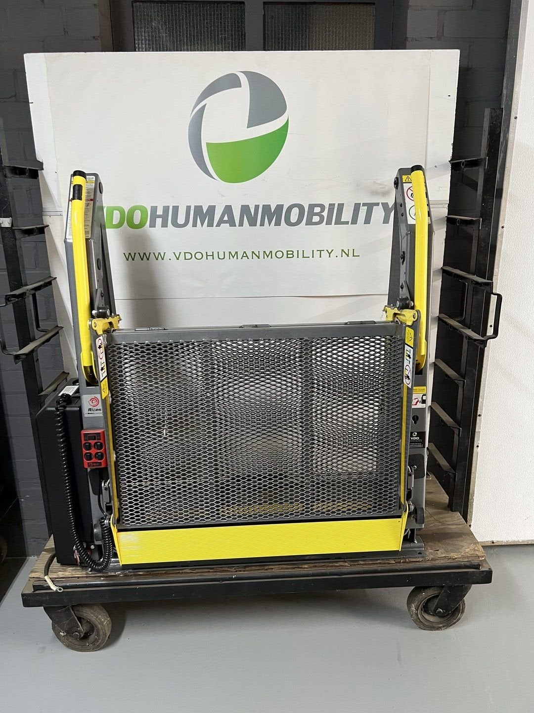 Rolstoellift Rolstoel lift invalide takellift scootmbobiel, Gebruikt, -, -, Ophalen of Verzenden