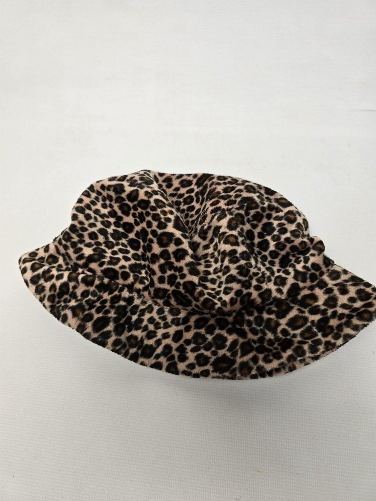 @ Luipaardprint Hoed - 57 cm, Ophalen of Verzenden, Zo goed als nieuw, 56 of 57 cm (M, 7 of 7⅛ inch), Hoed
