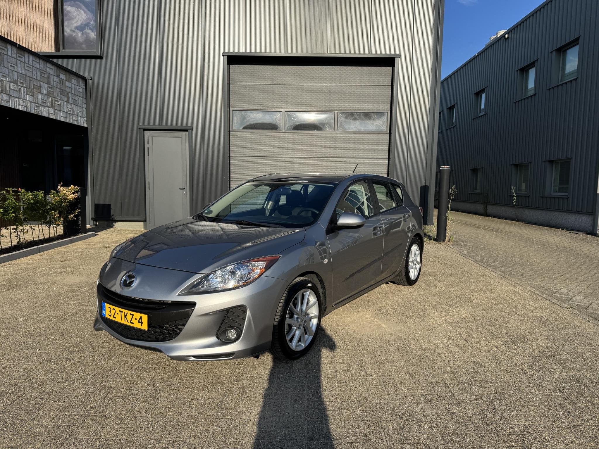 Mazda 3 1.6 Navigator, Auto's, Mazda, Voorwielaandrijving, Stof, Gebruikt, Zwart