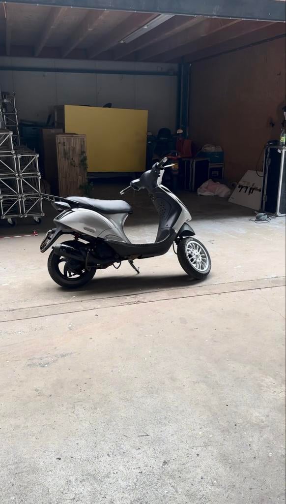 Zip 70cc MHR LC, Fietsen en Brommers, Scooters | Piaggio, Zo goed als nieuw, Tweetakt, Ophalen