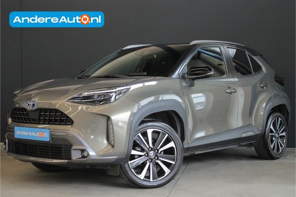 Toyota Yaris Cross 1.5 Hybrid Launch Edition |leder|stoel/st, Auto's, Gebruikt, Zwart, Bedrijf, Hybride Elektrisch/Benzine