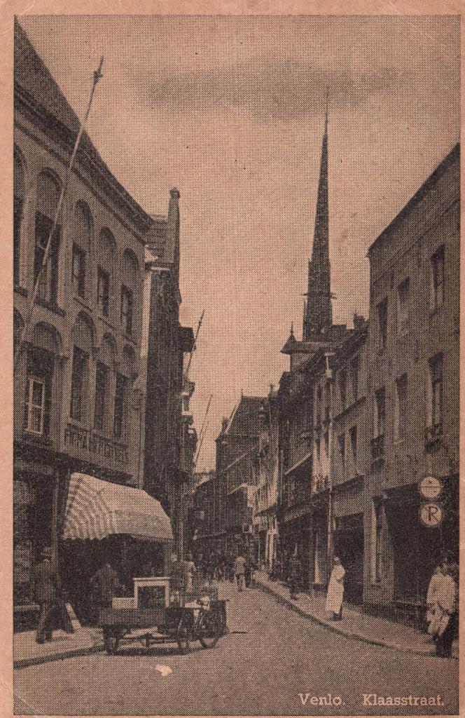 Venlo, Klaasstraat (1945) 131293, Ophalen of Verzenden, 1940 tot 1960, Gelopen, Limburg