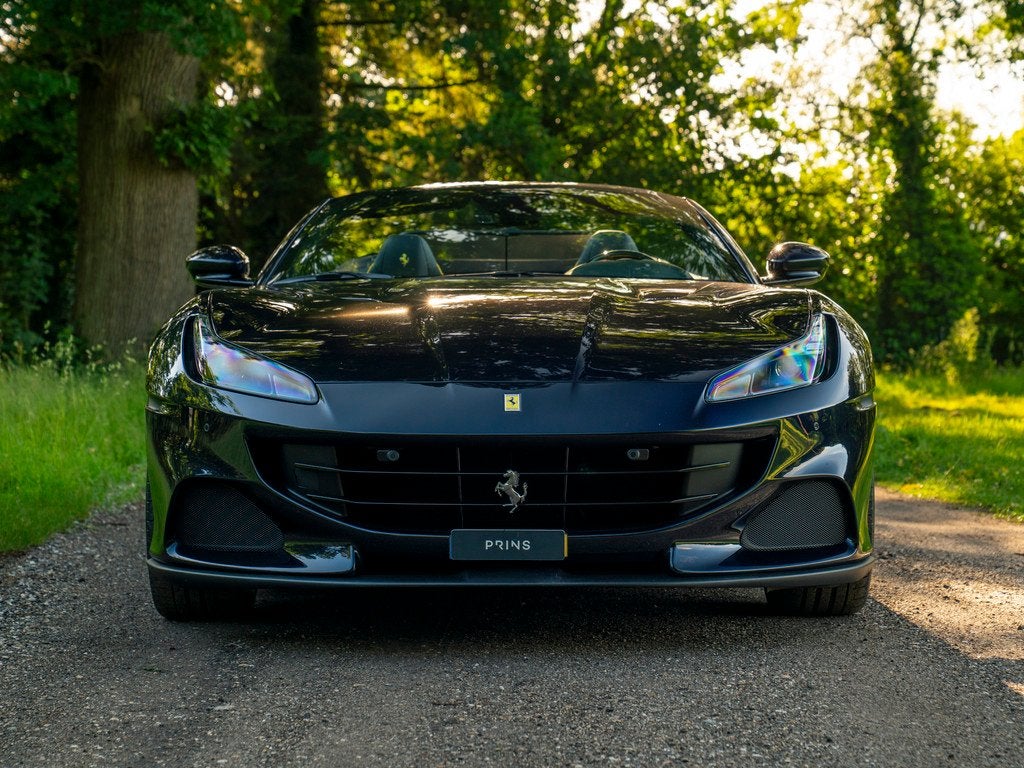 Ferrari Portofino M 3.9 V8 | Blu America! | Pass. display |, Auto's, Ferrari, Automaat, Gebruikt, 1545 kg, Bedrijf
