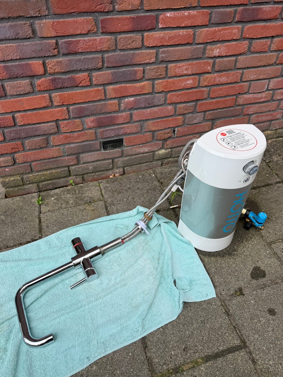 HOTTO kokendwaterkraan met boiler – koud, warm kokend water, Ophalen, Gebruikt