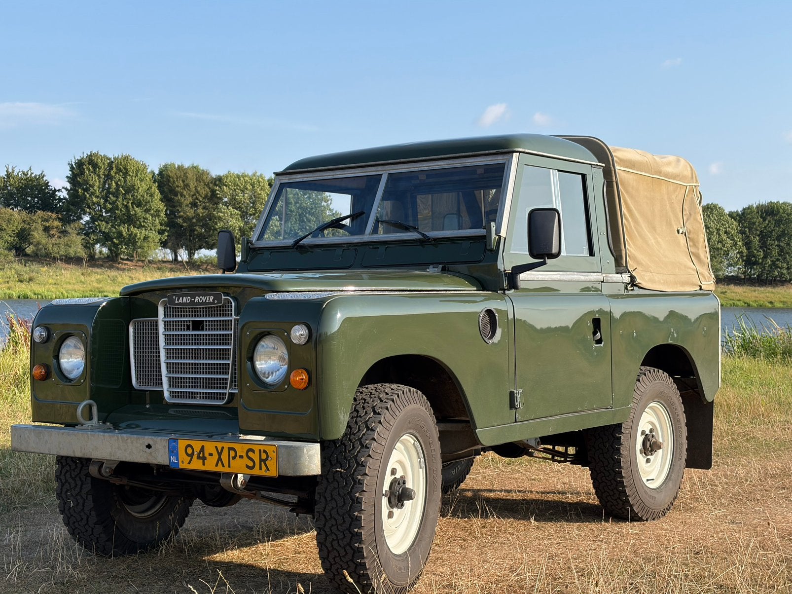 Land Rover Serie 3 88 2.3 Pick-up 4WD 1984 Groen, Auto's, 2286 cc, 1340 kg, 4 cilinders, 68 pk