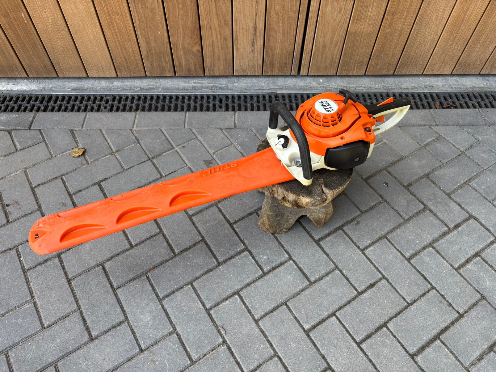 Stihl HS 56 C-E prof. benzine heggenschaar 60cm. Hele nette!, Benzine, ., Stihl, Ophalen of Verzenden
