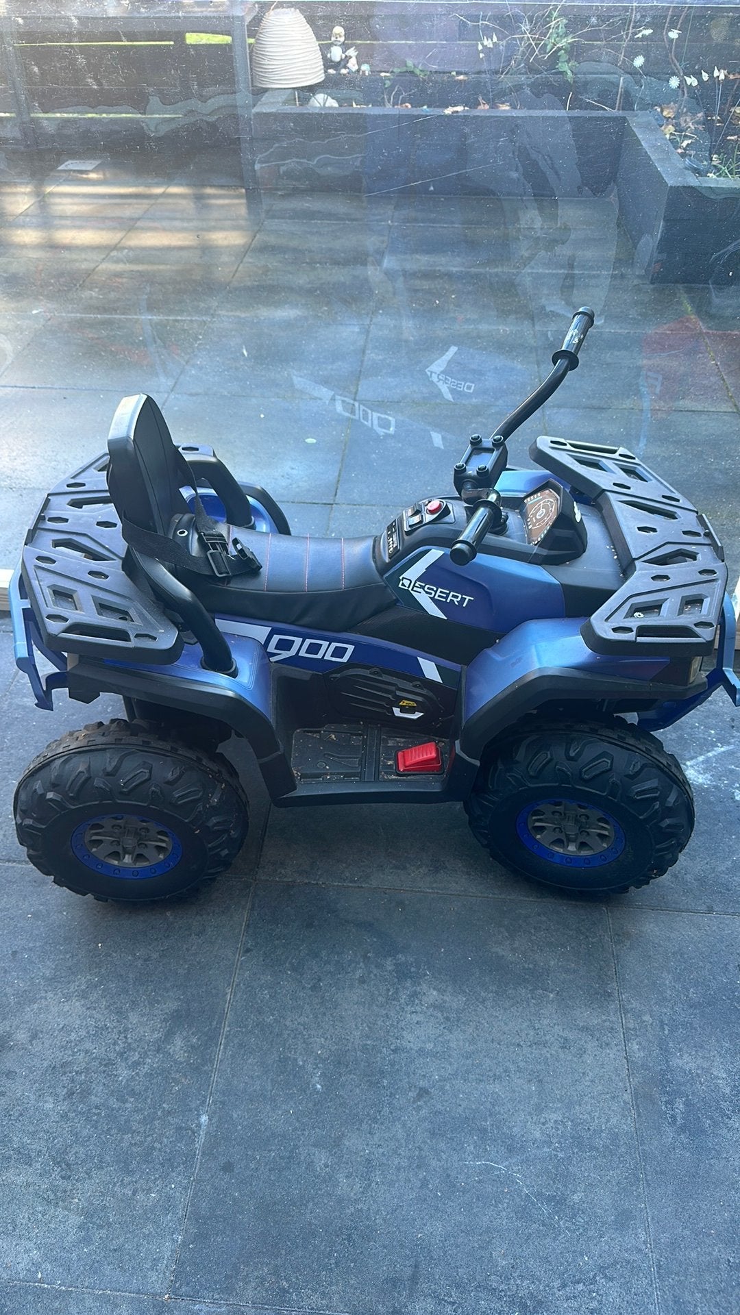 Kinderquad elektrish 12volt, Ophalen, Gebruikt, Overige merken