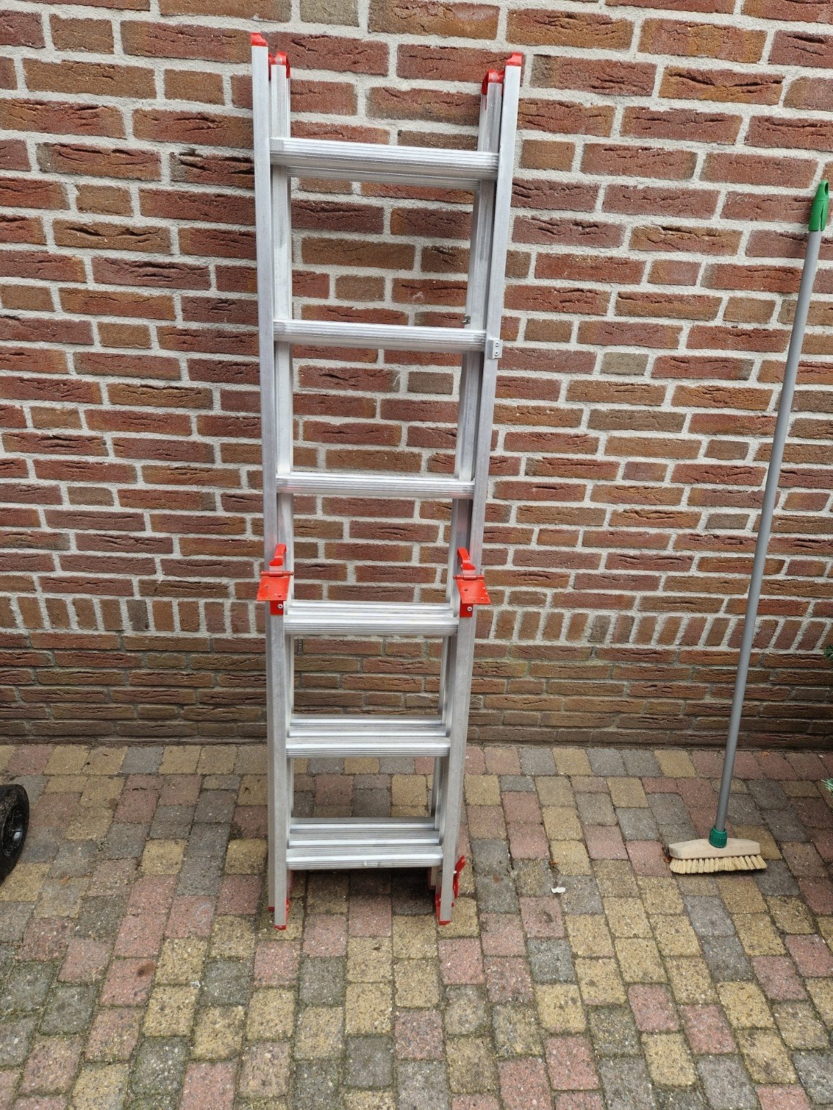 Altrex vlizotrap., Doe-het-zelf en Verbouw, Ophalen of Verzenden, Gebruikt, 2 tot 4 meter