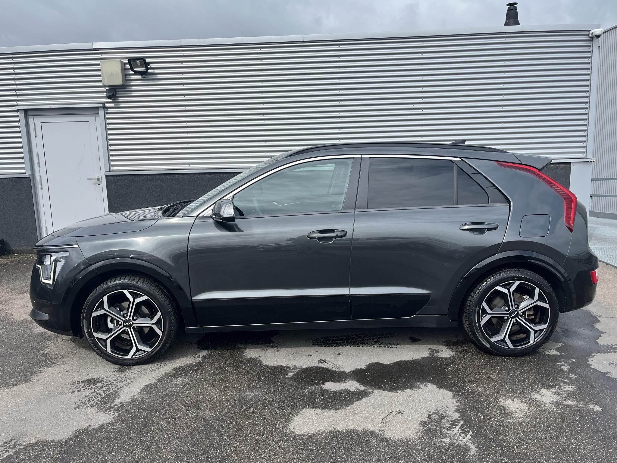Kia Niro 1.6 GDi Hybrid DynamicLine Navigatie, Parkeersensor, Gebruikt, Euro 6, Leder en Stof, SUV of Terreinwagen