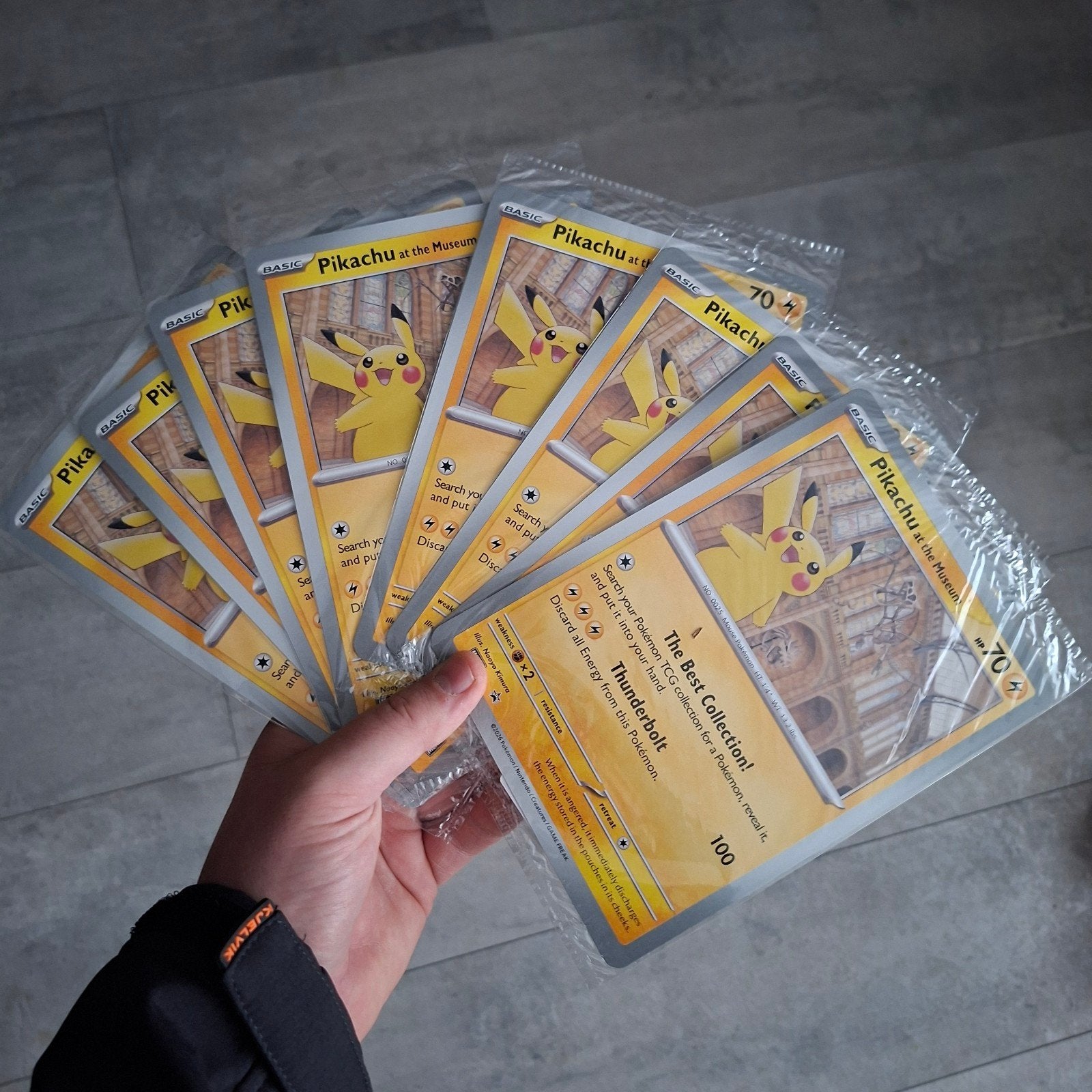 Partij 8x Pikachu at the Museum Pokémon kaarten, Ophalen of Verzenden, Nieuw, Meerdere kaarten