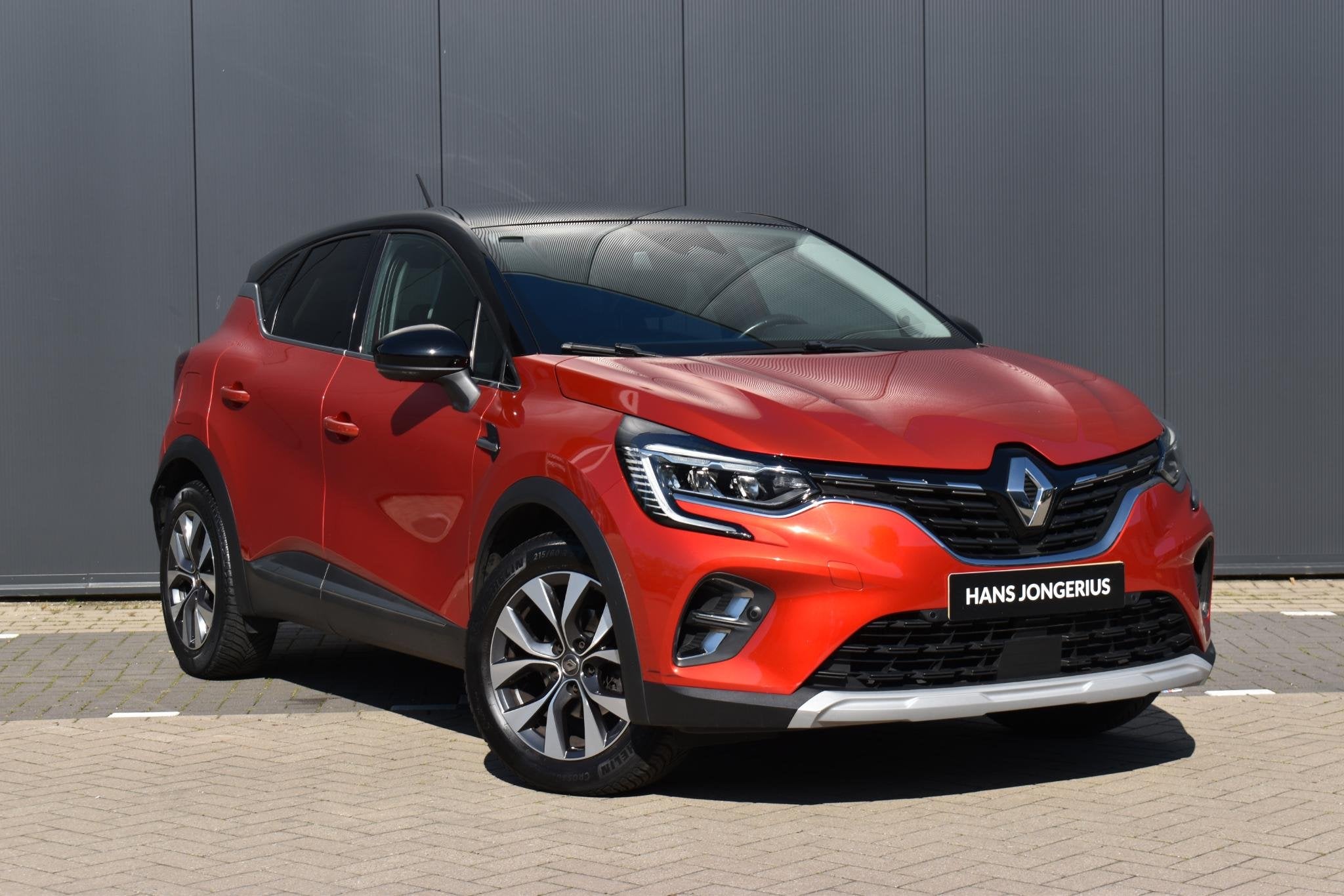 Renault Captur TCe 130 EDC Intens | AUTOMAAT | CAMERA | NAVI, Auto's, Stof, Gebruikt, Euro 6, 4 cilinders