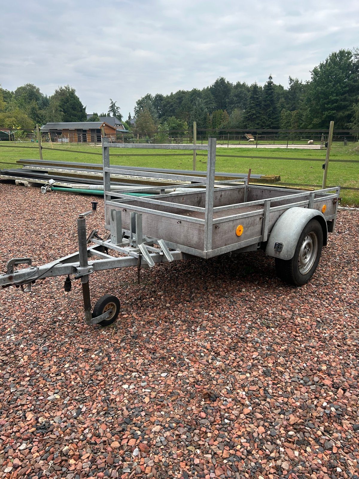 Aanhanger,aanhangwagen, Ophalen, Gebruikt