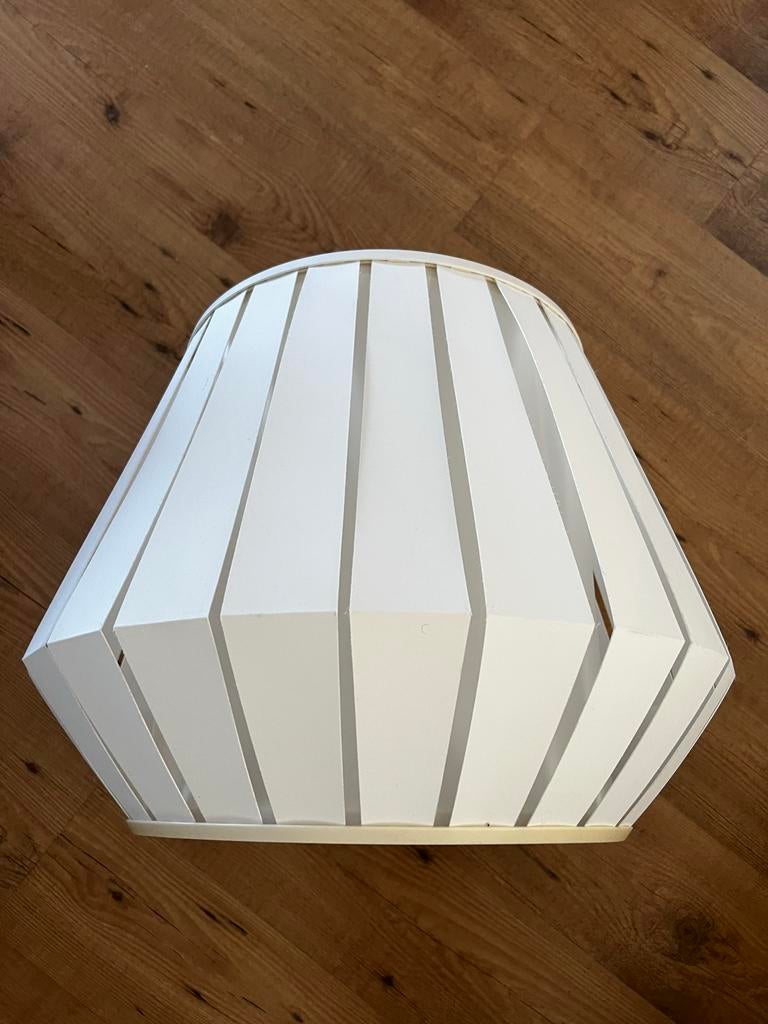 TE KOOP: Twee witte moderne lampen, uniek design, Ophalen of Verzenden, Zo goed als nieuw, Wit, Overige vormen