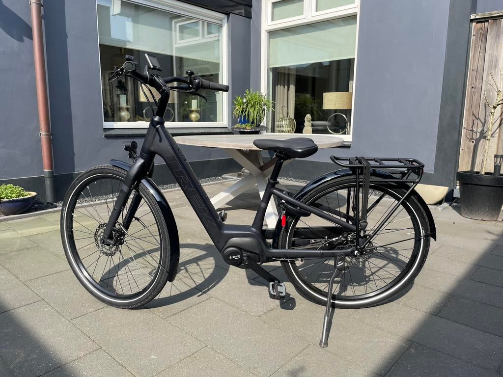 Nieuwe Trek Distict +1 Blauw, Nieuw, 47 tot 51 cm, 50 km per accu of meer, Ophalen