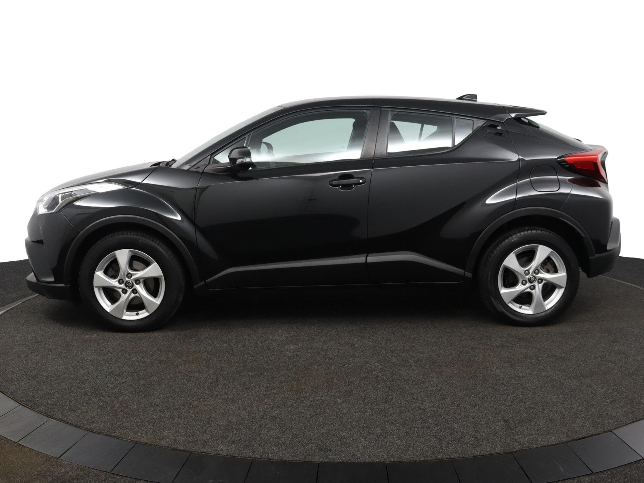 Toyota C-HR 1.2 Dynamic | 1.300kg trekgewicht! | Camera | Ke, Auto's, Voorwielaandrijving, 12 maanden, Stof, Gebruikt