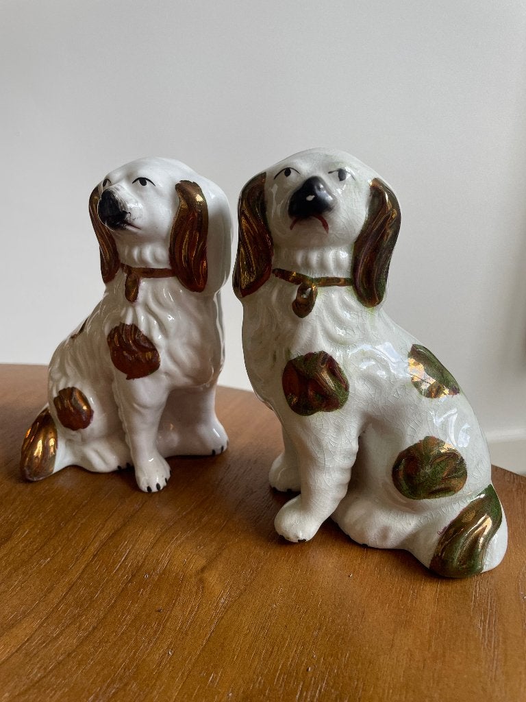 Vintage Staffordshire hondjes / hoerenhondjes, Ophalen of Verzenden