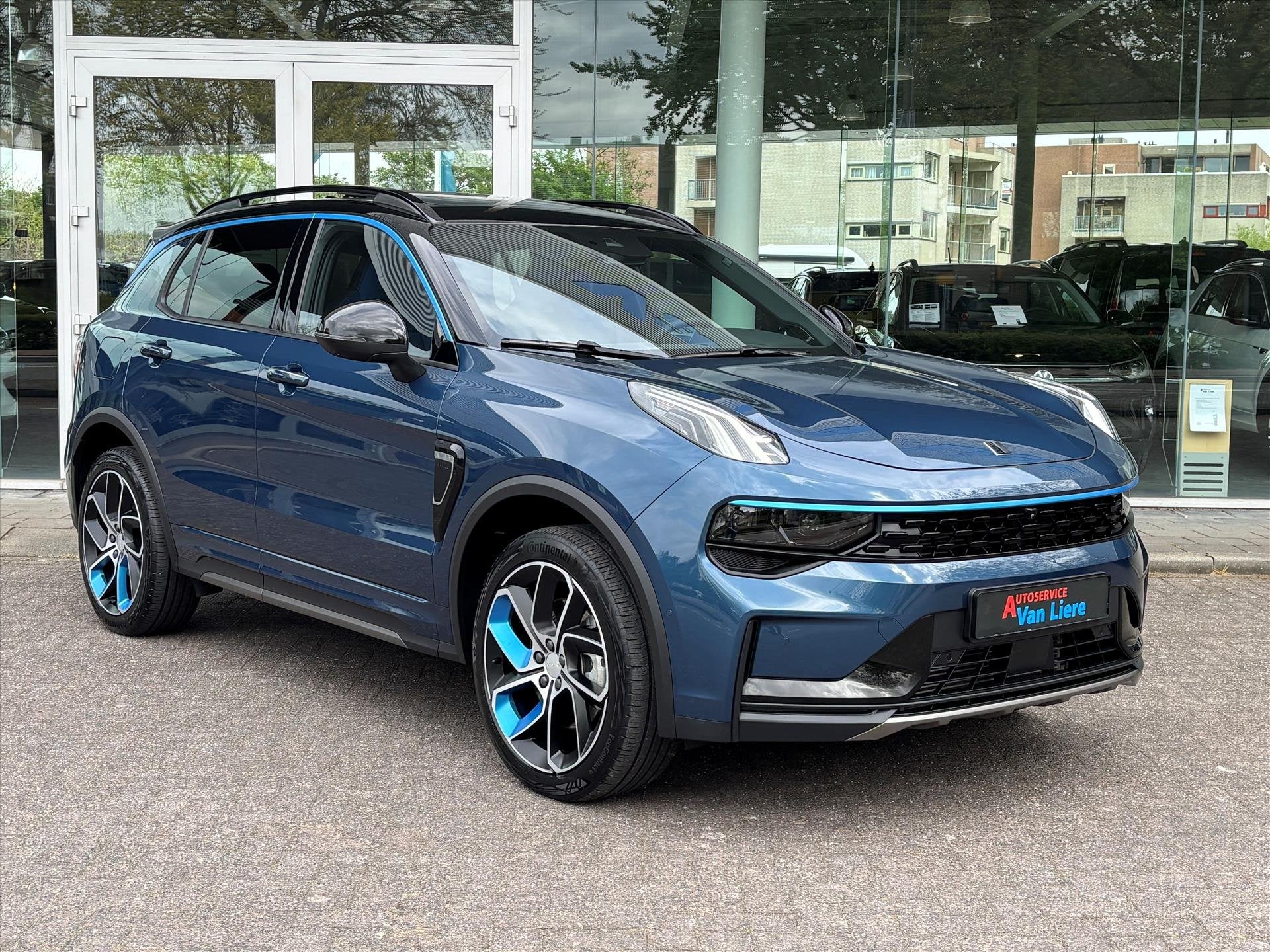 Lynk & Co 01 1.5TD 261pk PHEV 7DCTH|Schuifdak| 360 gr Camera, Stof, Plug-in hybride, Bedrijf, 1854 kg