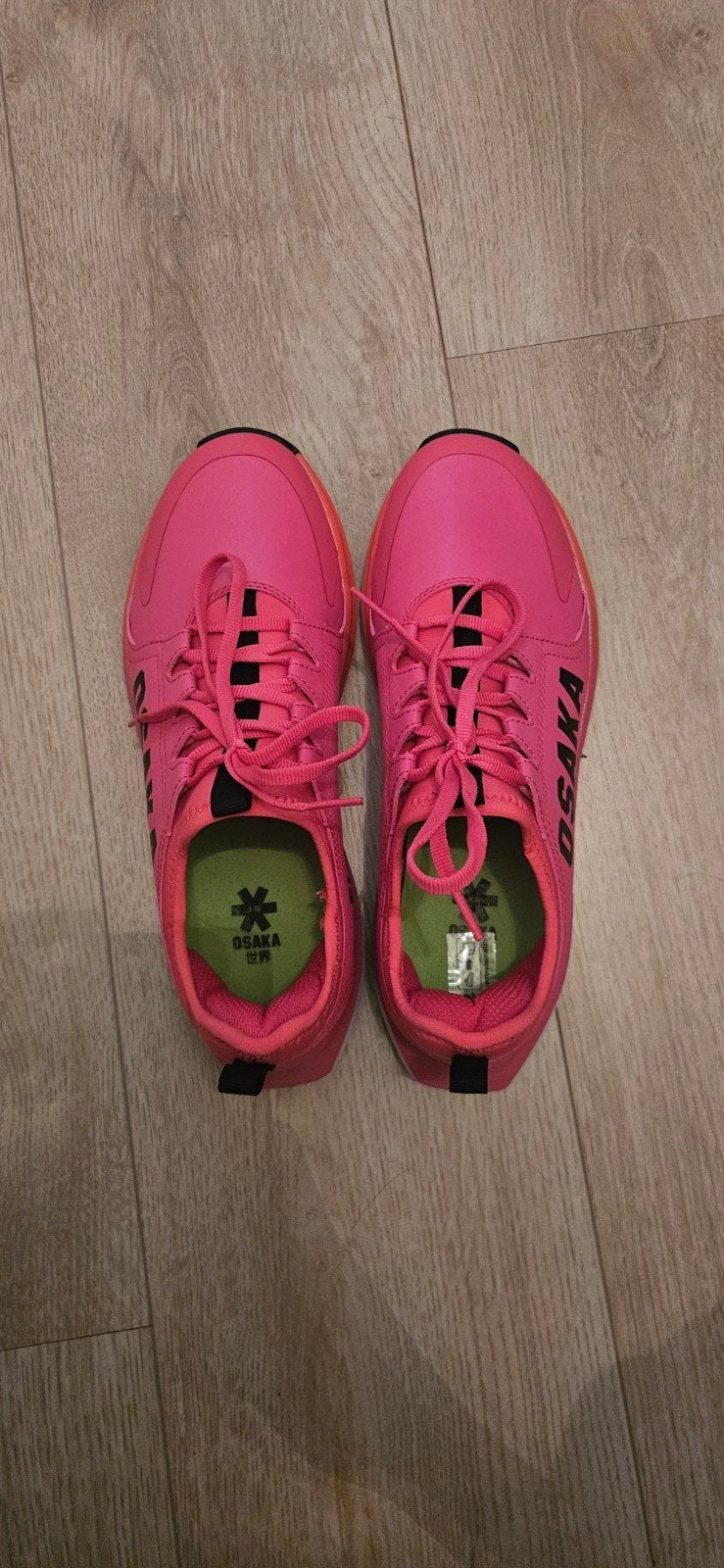Osaka hockeyschoenen maat 39, nooit gedragen, Ophalen of Verzenden, Nieuw, Schoenen