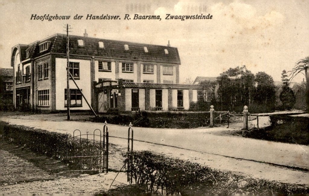 Zwaagwesteinde Hoofdgebouw Handelsver. R Baarsma # 317, Verzamelen, Verzenden, 1920 tot 1940, Gelopen, Friesland