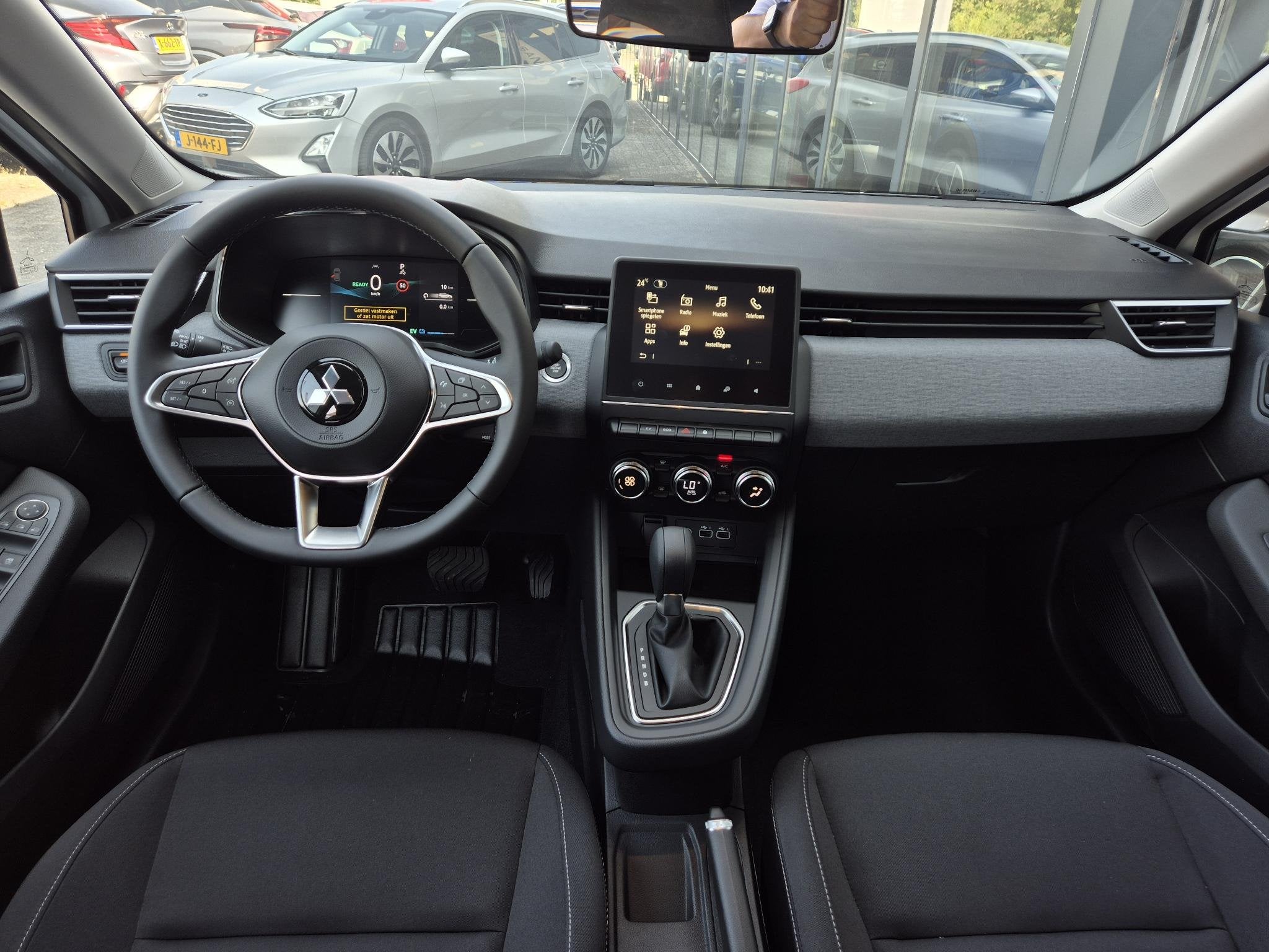 Mitsubishi Colt 1.6 HEV Intense | Demo | Apple CarPlay / And, Auto's, Stof, Met garantie (alle), Bedrijf, Hybride Elektrisch/Benzine