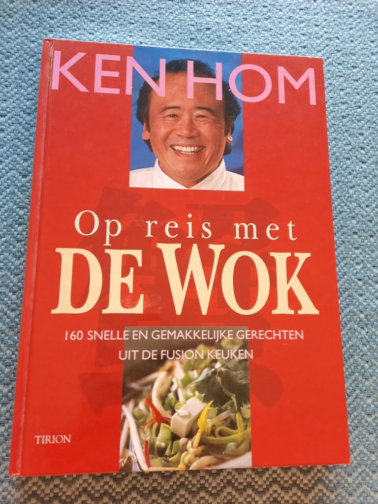Ken Hom - Op reis met de wok, Boeken, Kookboeken, Ophalen of Verzenden, Zo goed als nieuw, Ken Hom, Azië en Oosters