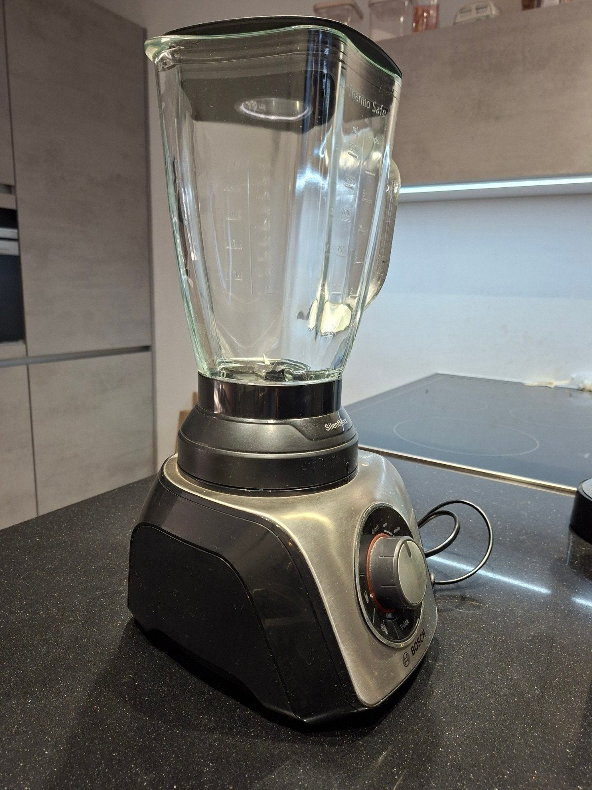 Bosch SilentMixx blender (MMB65G0M/01), Witgoed en Apparatuur, Blenders, Zo goed als nieuw, Blender, Ophalen