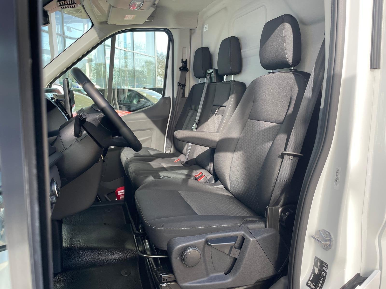 Ford Transit 350 2.0 TDCI 130 PK L3H3 Trend | Fabr. garantie, Voorwielaandrijving, Stof, Zwart, 4 cilinders