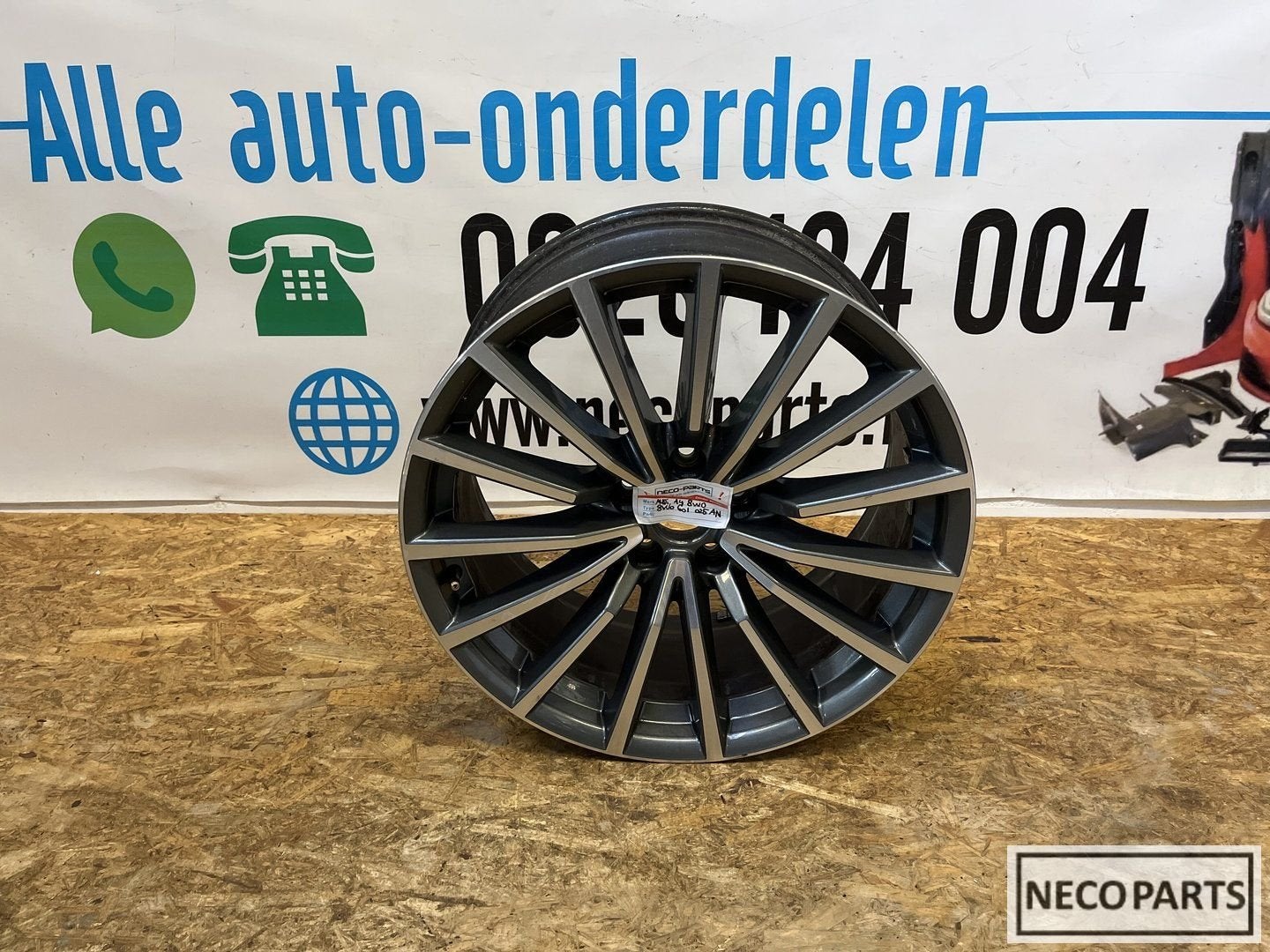 AUDI A4 8W B9 18 INC VELG ORGINEEL 8W0601025AN, Auto diversen, Autogereedschap, Gebruikt, Ophalen of Verzenden