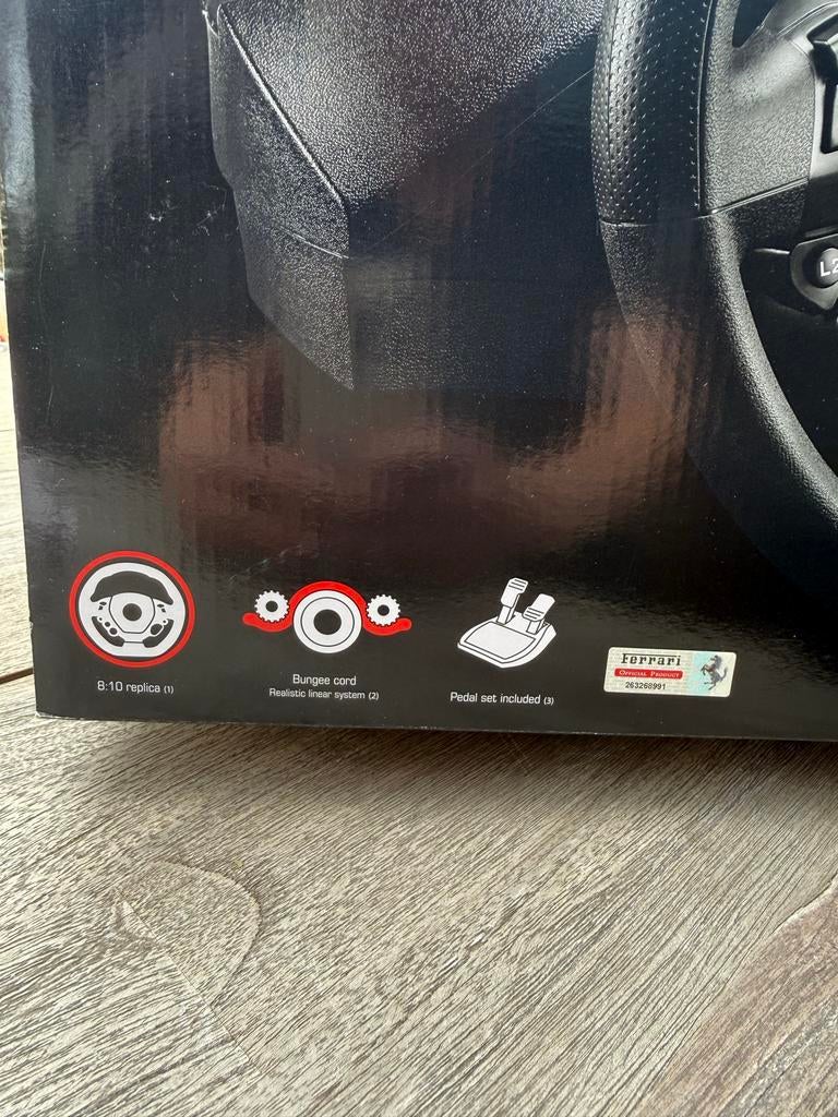 Thrustmaster T80 Ferrari 488 GTB Edition Stuur + Pedalen PS4, Ophalen, Zo goed als nieuw, Stuur of Pedalen, PlayStation 4