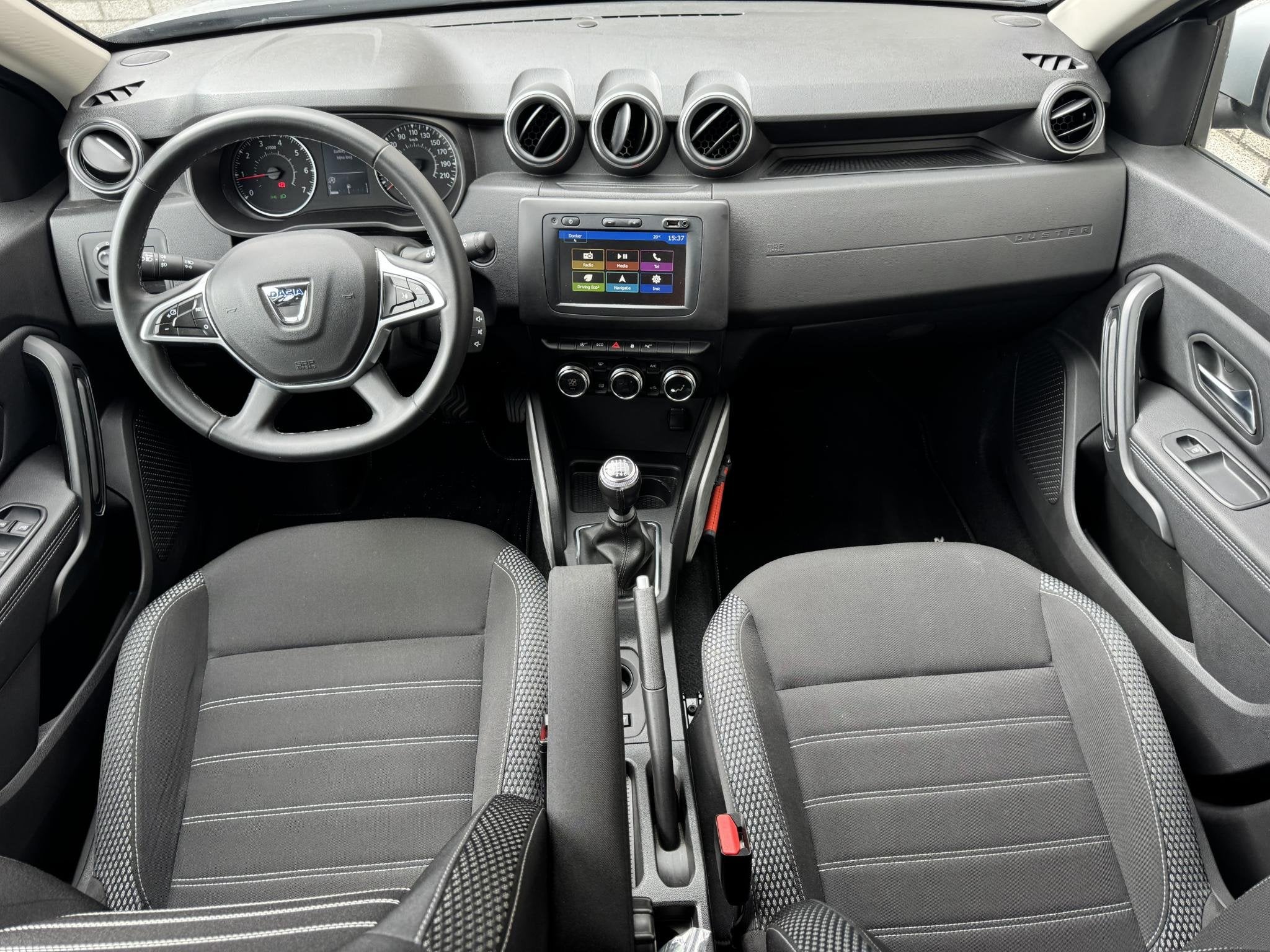 Dacia Duster 1.0 TCe Prestige | Achteruitrijcamera | Navigat, Stof, Gebruikt, 1200 kg, Verwarmde buitenspiegels