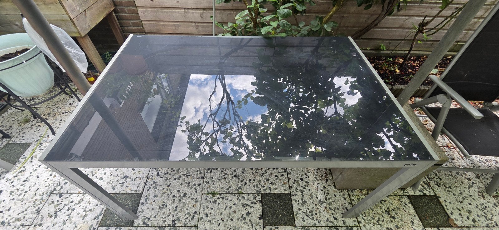 tuintafel met glazen plaat, Ophalen, Gebruikt, Rechthoekig, Aluminium