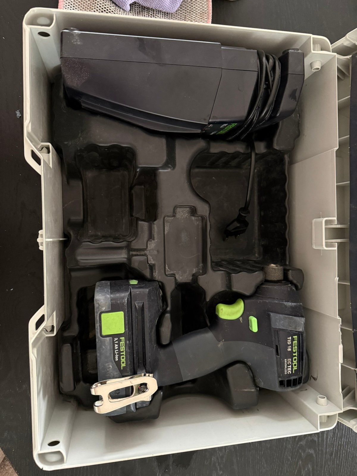 Festool TID 18 slagschroevendraaier, Ophalen, Zo goed als nieuw, Boor- en Schroefmachine, Variabele snelheid