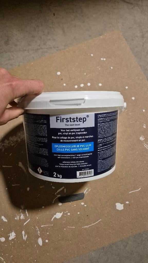 Firststep Lijm voor pvc en vinyl, 2kg (90% vol), Ophalen, Gebruikt, Minder dan 10 m², Overige typen