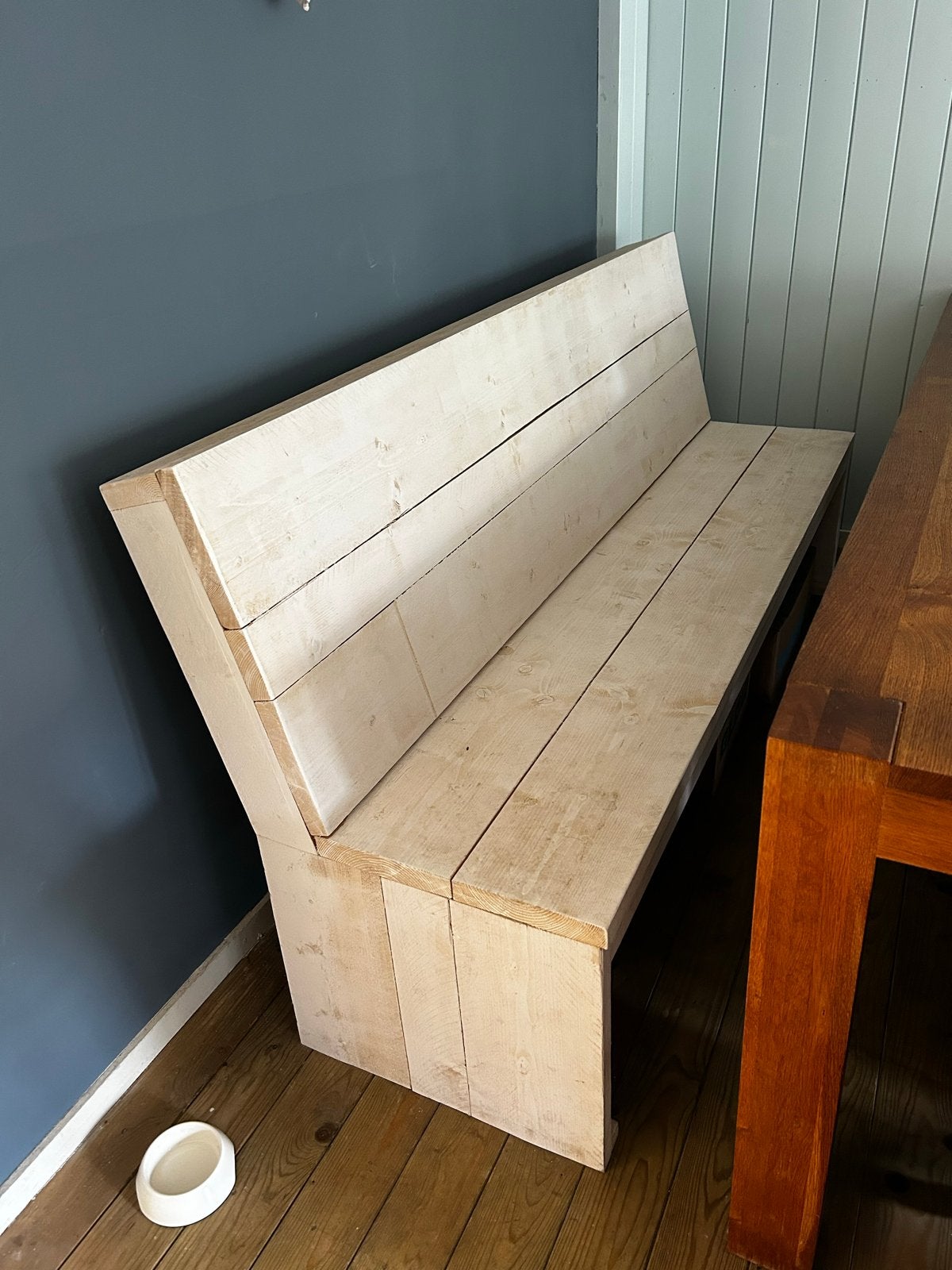 Robuuste houten bank met rugleuning, Ophalen, Gebruikt, Hout
