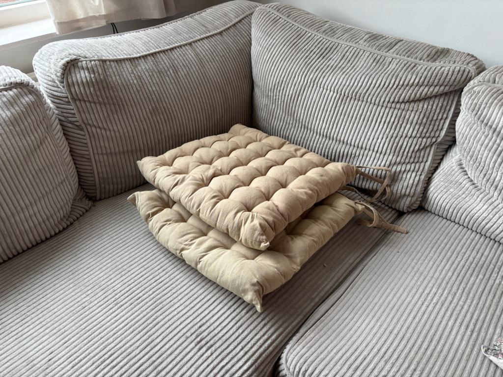 2 beige tuinkussens - Mood Collection, Ophalen of Verzenden, Gebruikt