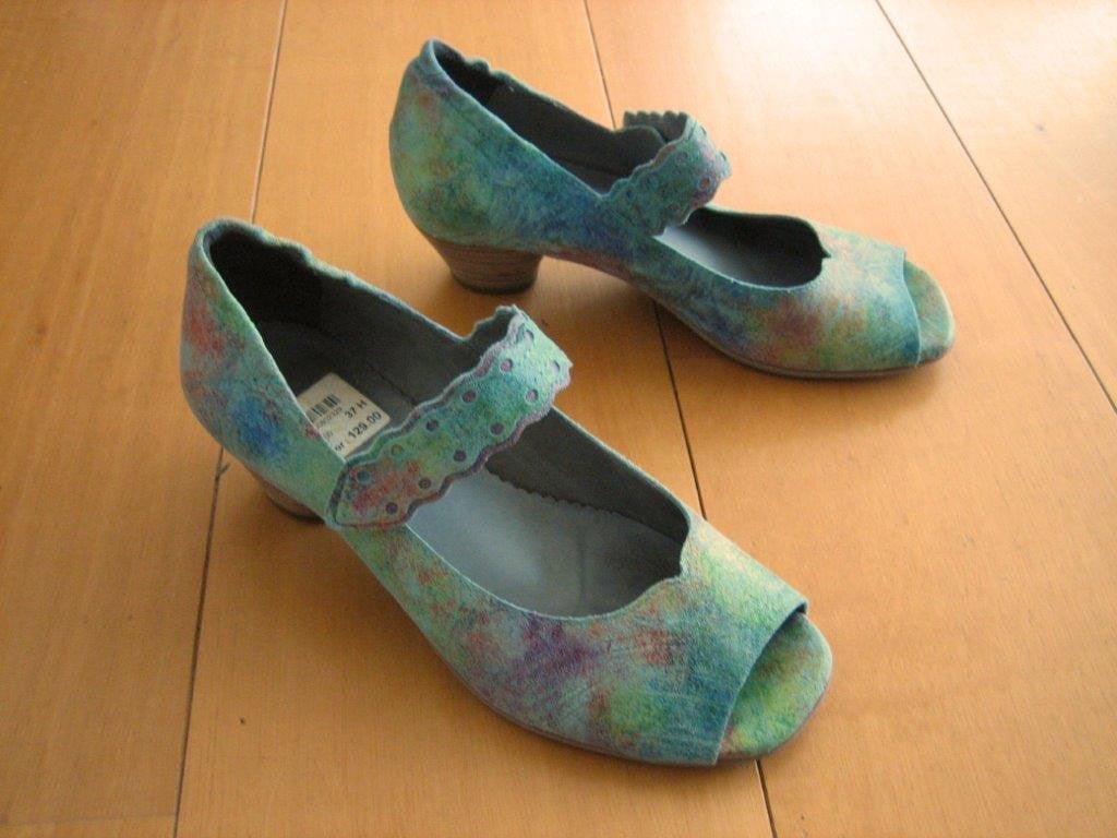 Zeer aparte multicolor leren sandaaltje VABEENE 37H snazzeys, Kleding | Dames, Overige kleuren, Nieuw, Vabeene, Sandalen of Muiltjes