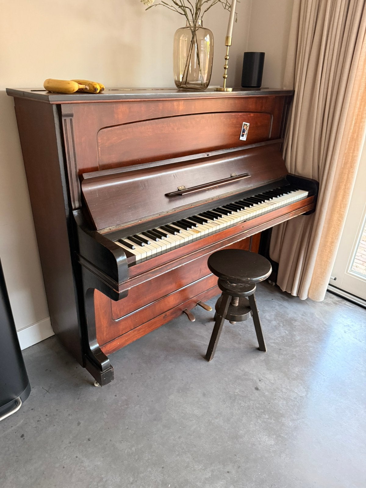 Goedwerkende Piano met kruk, Ophalen, Gebruikt, Bruin, Piano