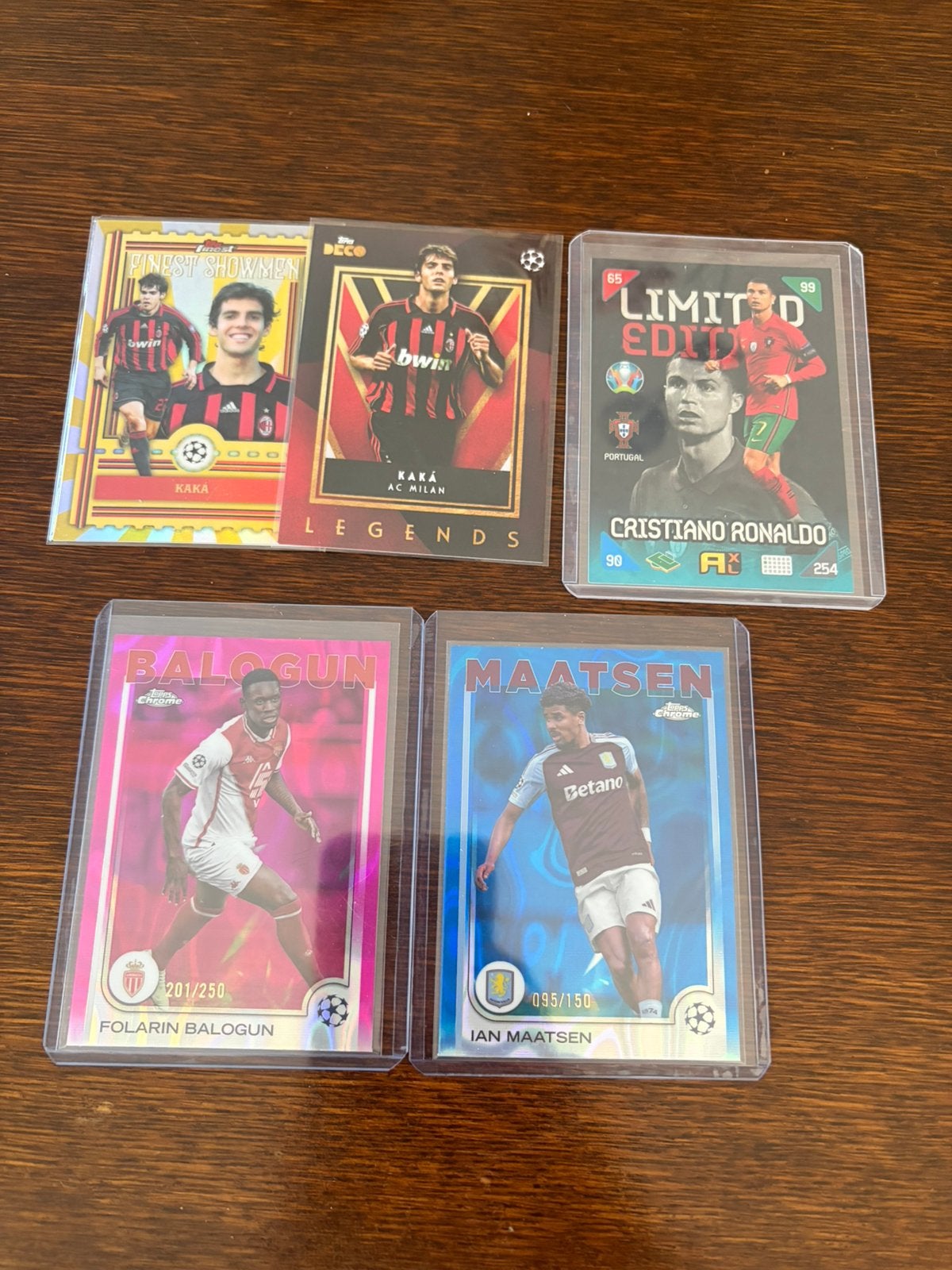 Voetbal Kaarten kaka, ronaldo, maatsen, ballgun, Verzenden, Zo goed als nieuw, Buitenlandse clubs, Spelerskaart